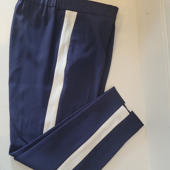 Babaton Aritzia Conan Pant Terado Navy Side Stripe Japanese Crepe Fabric sz 4 - Picture 5 of 10